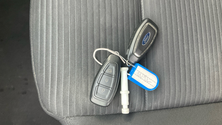 Ford Focus 1.0 EcoBoost Hybrid mHEV 125 Titanium Edition 5dr Petrol Hatchback